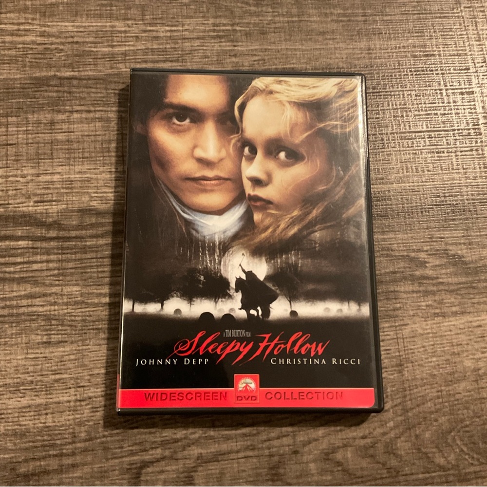 Sleepy Hallow Widescreen DVD